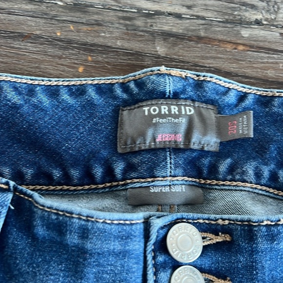 TORRID JEANS COLOR BLUE SIZE 20 S - Picture 6 of 12